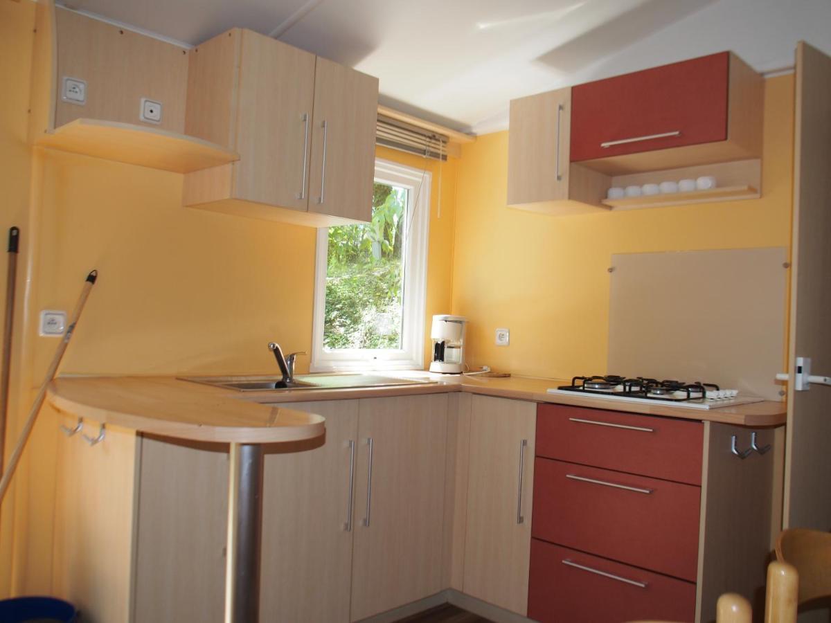 Camping Mas Du Sartre Saint Alban Auriolles Экстерьер фото